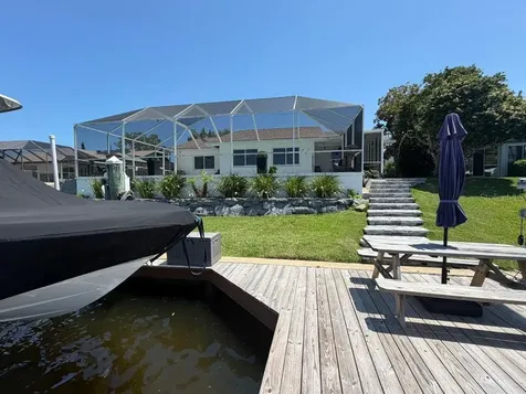 7 Cedarford Court Palm Coast FL 32137