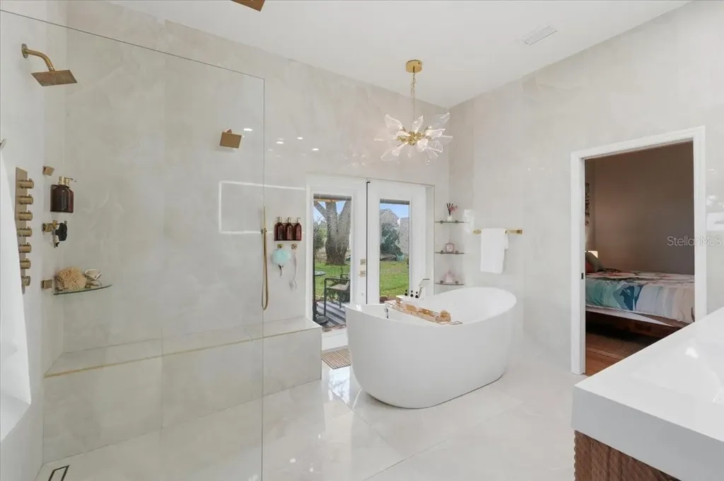 915 N Crooked Lake Drive Babson Park FL 33827