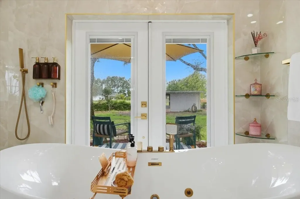915 N Crooked Lake Drive Babson Park FL 33827