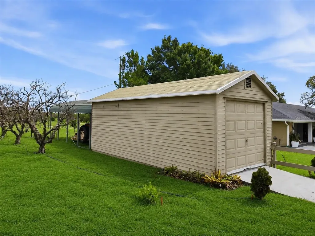 915 N Crooked Lake Drive Babson Park FL 33827