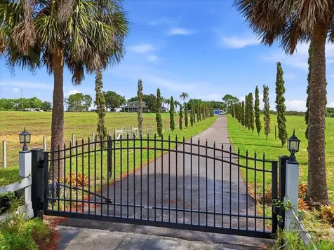 915 N Crooked Lake Drive Babson Park FL 33827