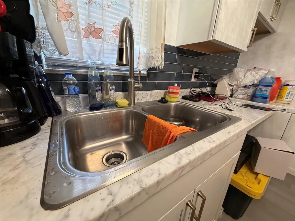 4356 Aqua Vista Drive Orlando FL 32839