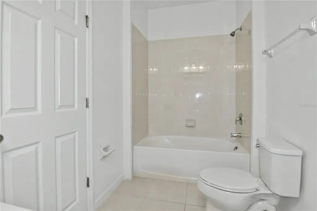 4240 Gumbo Limbo Drive Orlando FL 32822