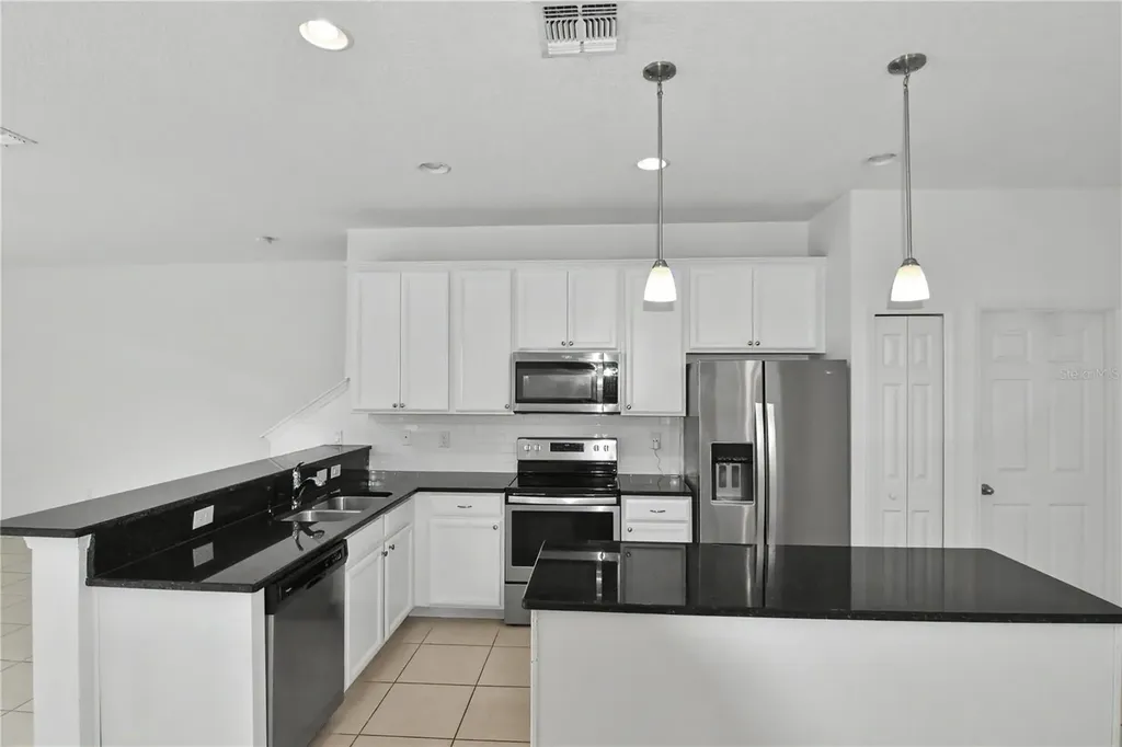4240 Gumbo Limbo Drive Orlando FL 32822