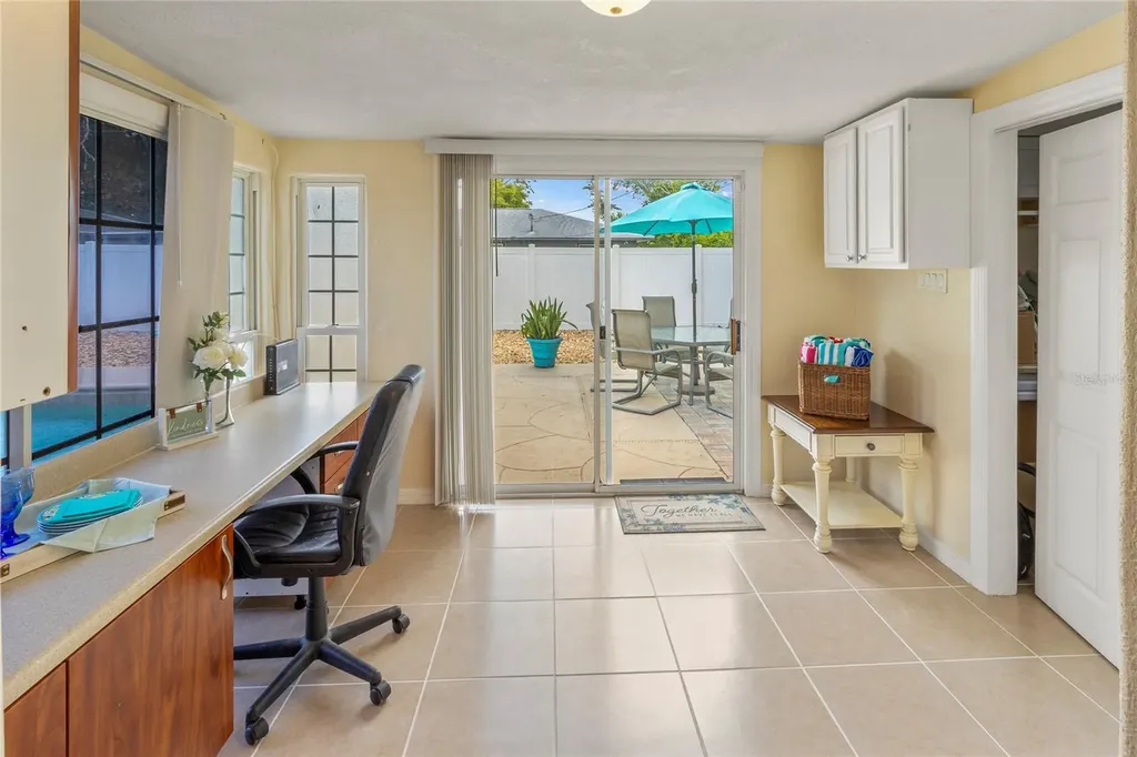 Sarasota FL 34237