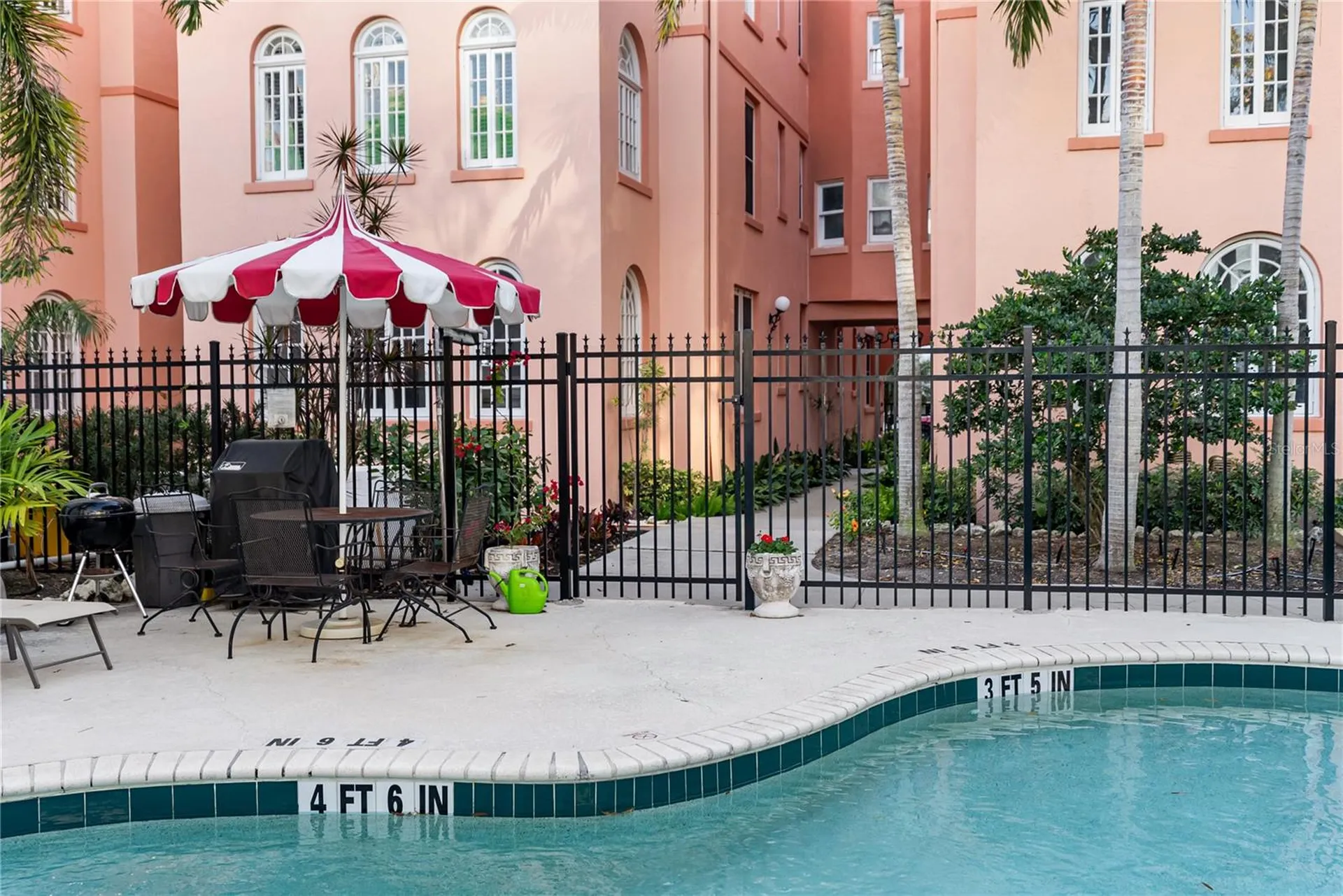 1221 N Palm Avenue Sarasota FL 34236