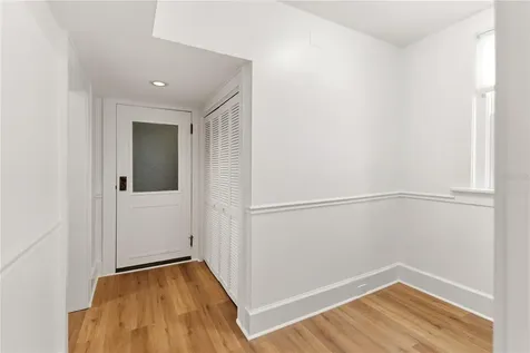 1221 N Palm Avenue Sarasota FL 34236