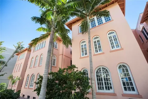 1221 N Palm Avenue Sarasota FL 34236