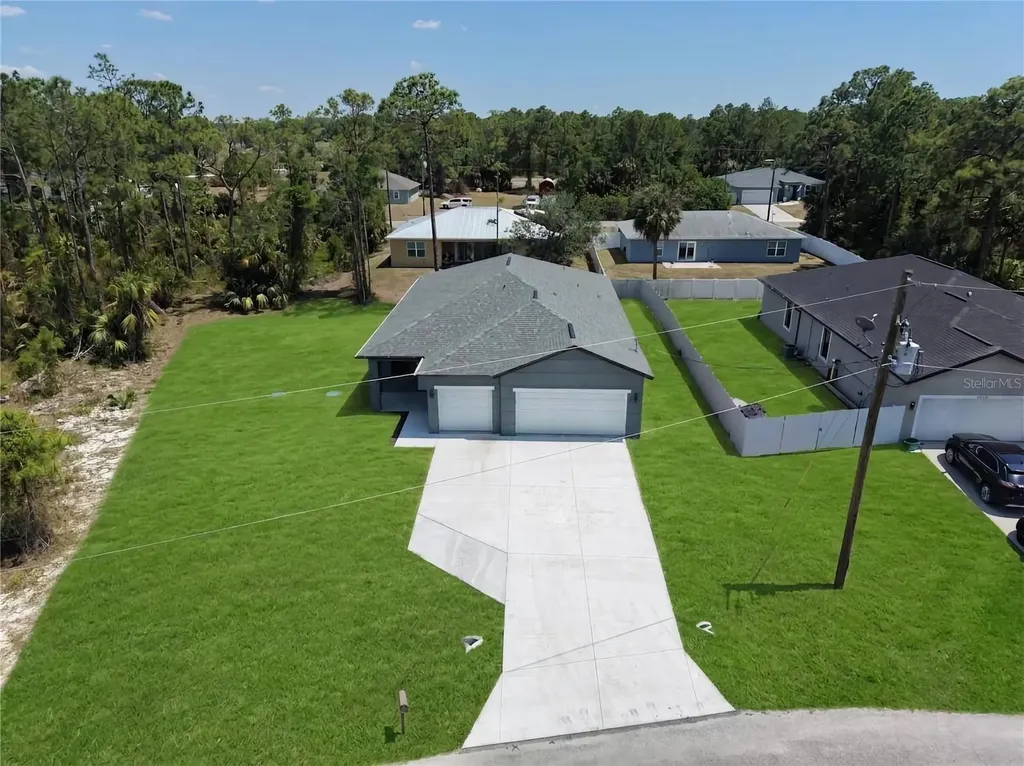 8010 Sandalwood Circle Labelle FL 33935