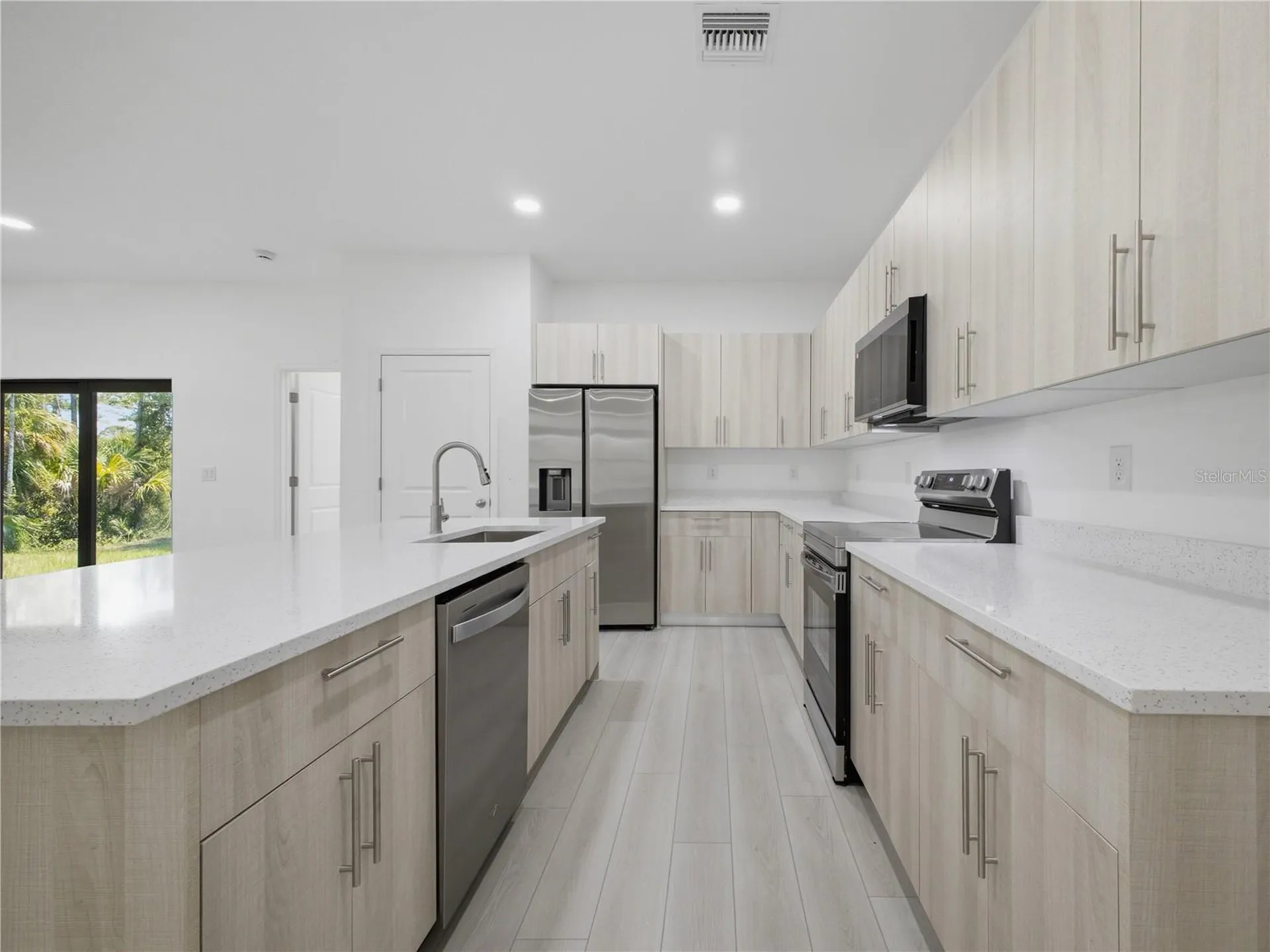 8010 Sandalwood Circle Labelle FL 33935