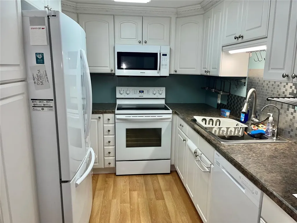 503 S Venice Boulevard Venice FL 34293