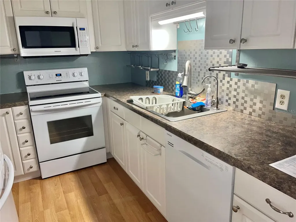 503 S Venice Boulevard Venice FL 34293