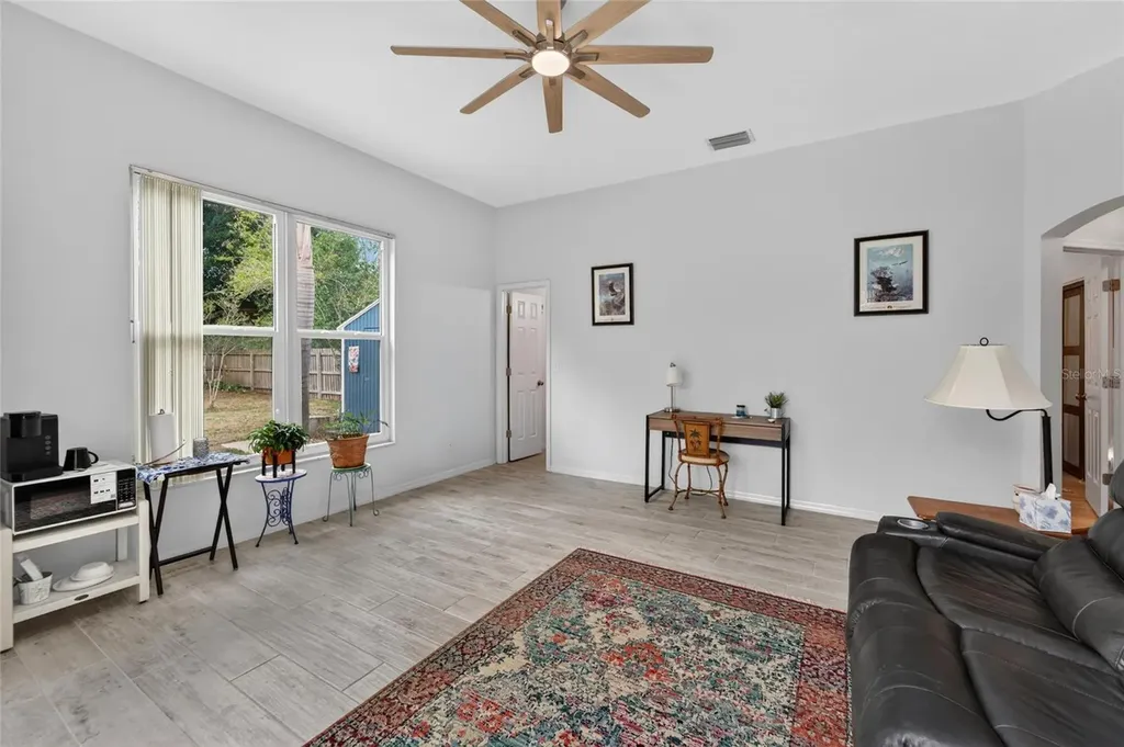 2819 Laurel Leaf Drive Valrico FL 33594