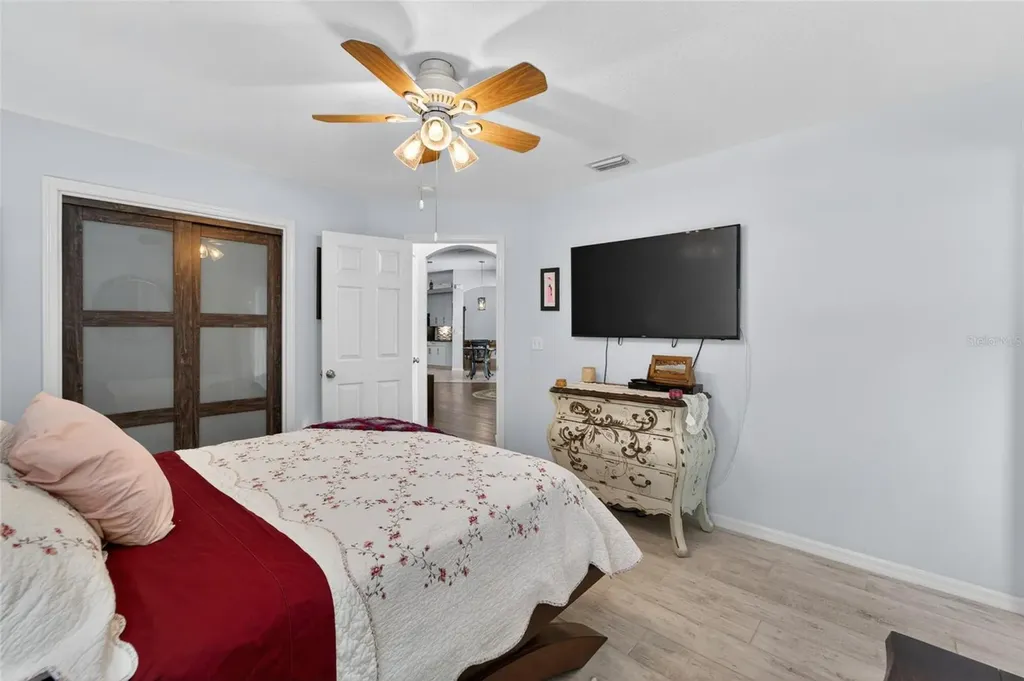 2819 Laurel Leaf Drive Valrico FL 33594