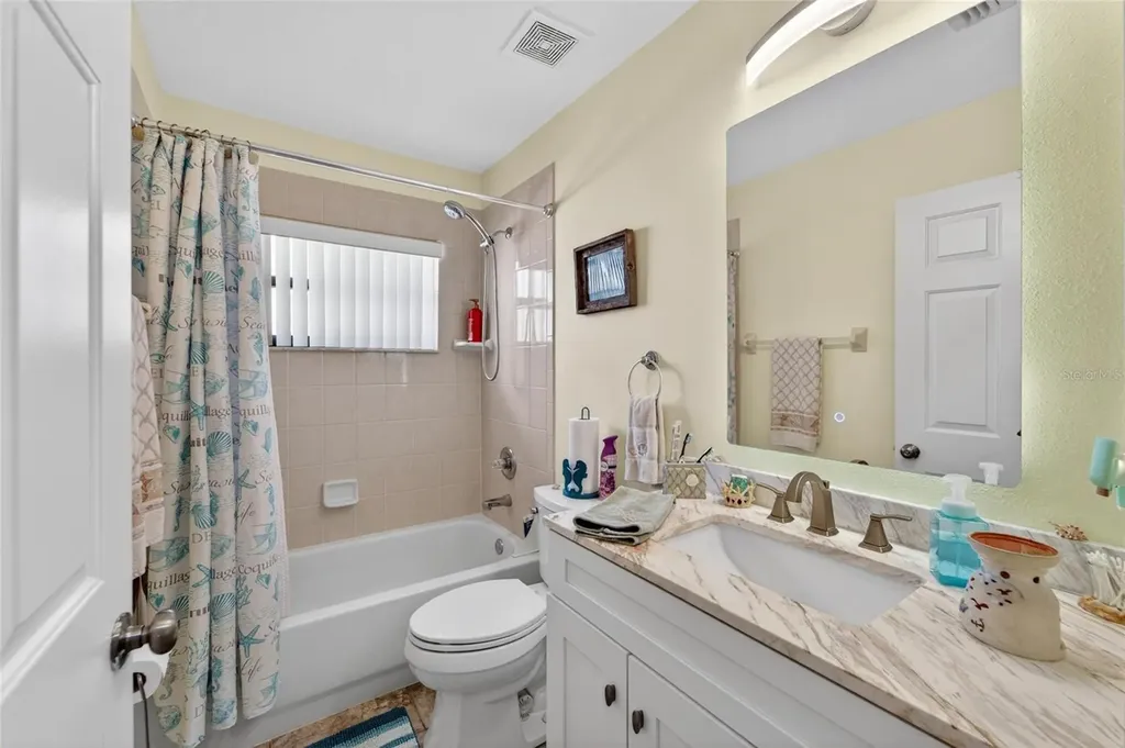 2819 Laurel Leaf Drive Valrico FL 33594