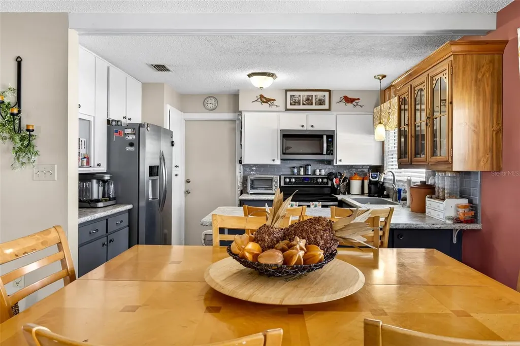 8429 Jacqueline Court Zephyrhills FL 33541