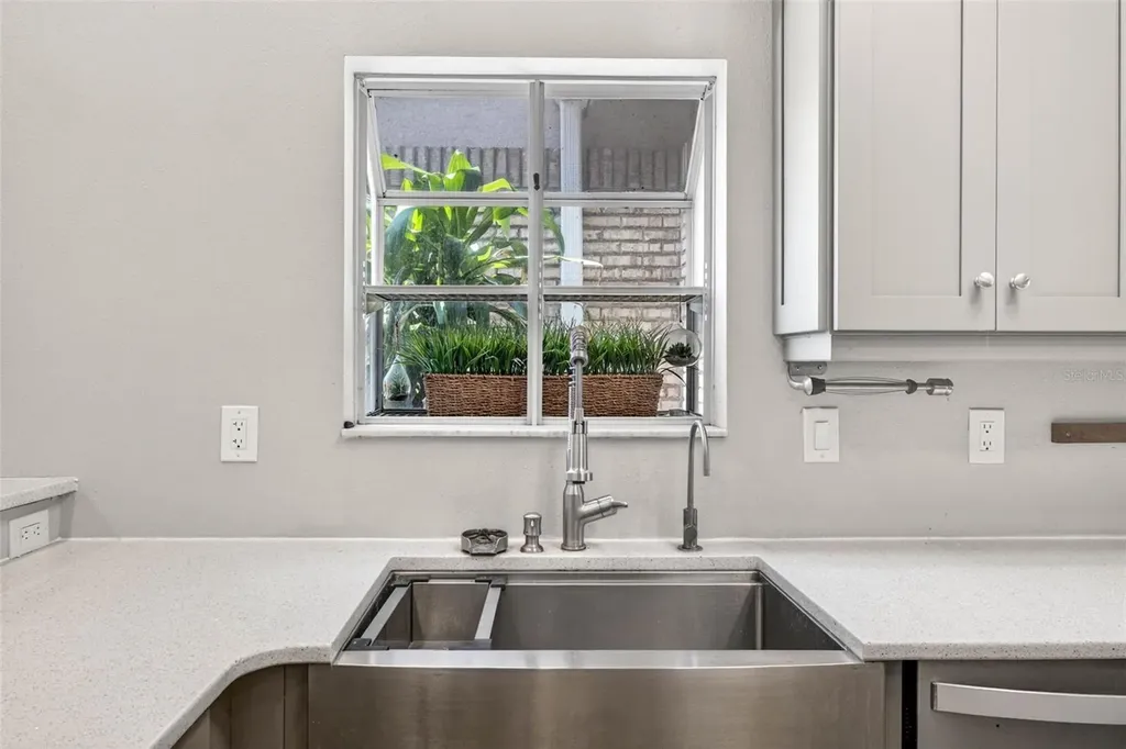 6282 Bonaventure Court Sarasota FL 34243