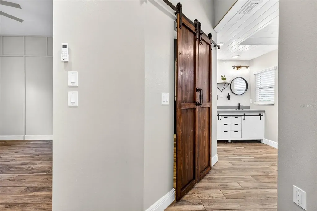 6282 Bonaventure Court Sarasota FL 34243