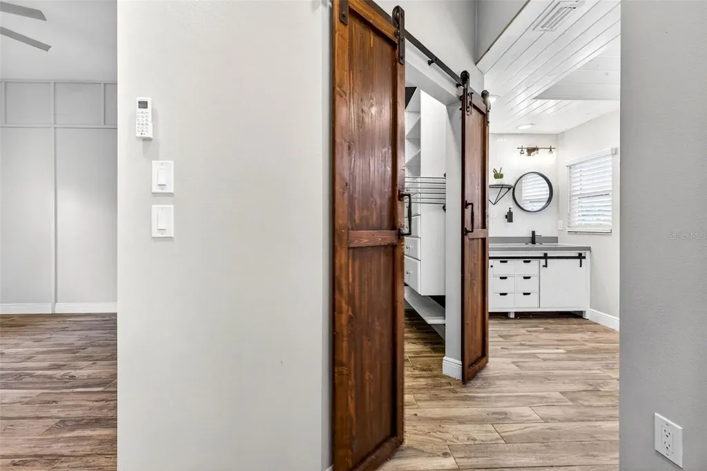 6282 Bonaventure Court Sarasota FL 34243