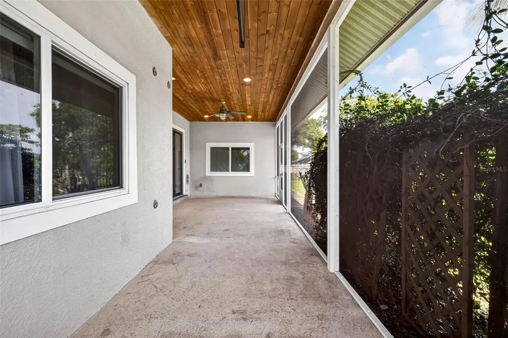 6282 Bonaventure Court Sarasota FL 34243