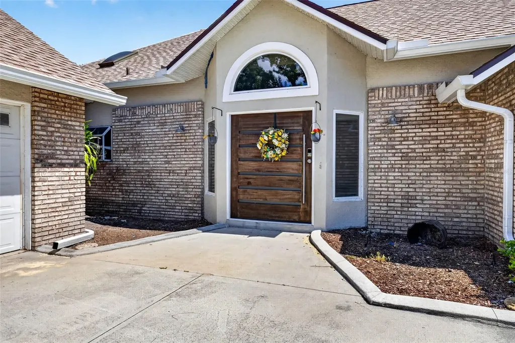 6282 Bonaventure Court Sarasota FL 34243