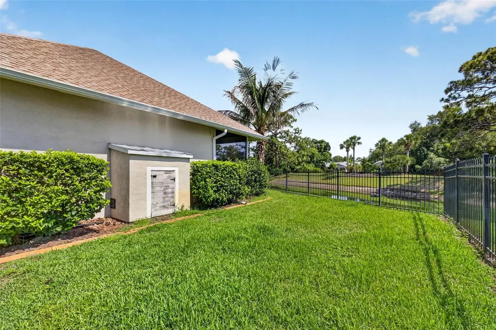 6282 Bonaventure Court Sarasota FL 34243