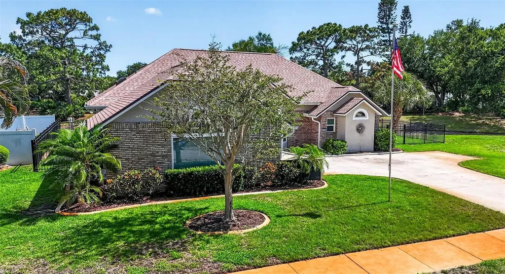 6282 Bonaventure Court Sarasota FL 34243