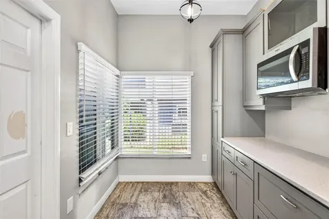 6282 Bonaventure Court Sarasota FL 34243