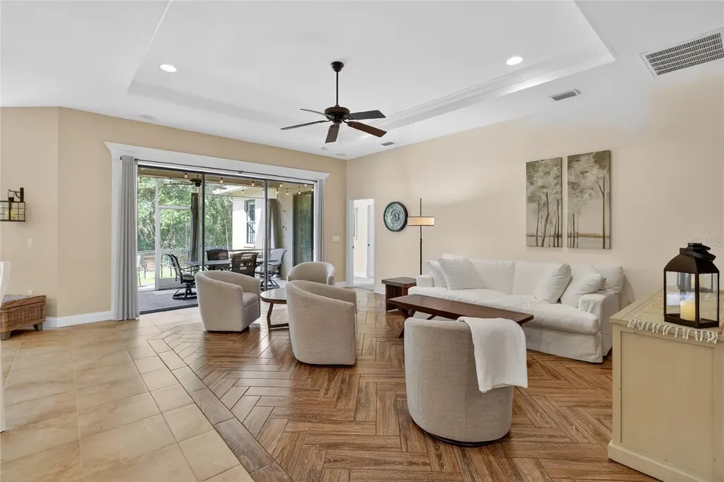 4427 Micanope Crescent Drive Lakeland FL 33811