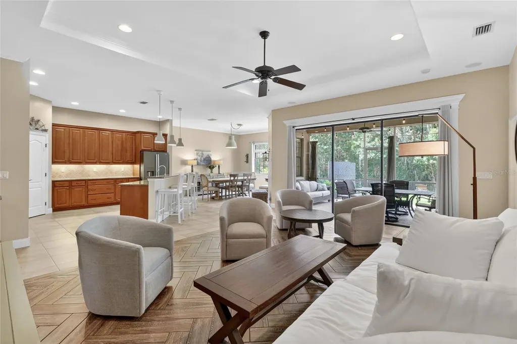 4427 Micanope Crescent Drive Lakeland FL 33811