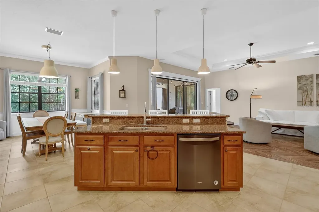 4427 Micanope Crescent Drive Lakeland FL 33811