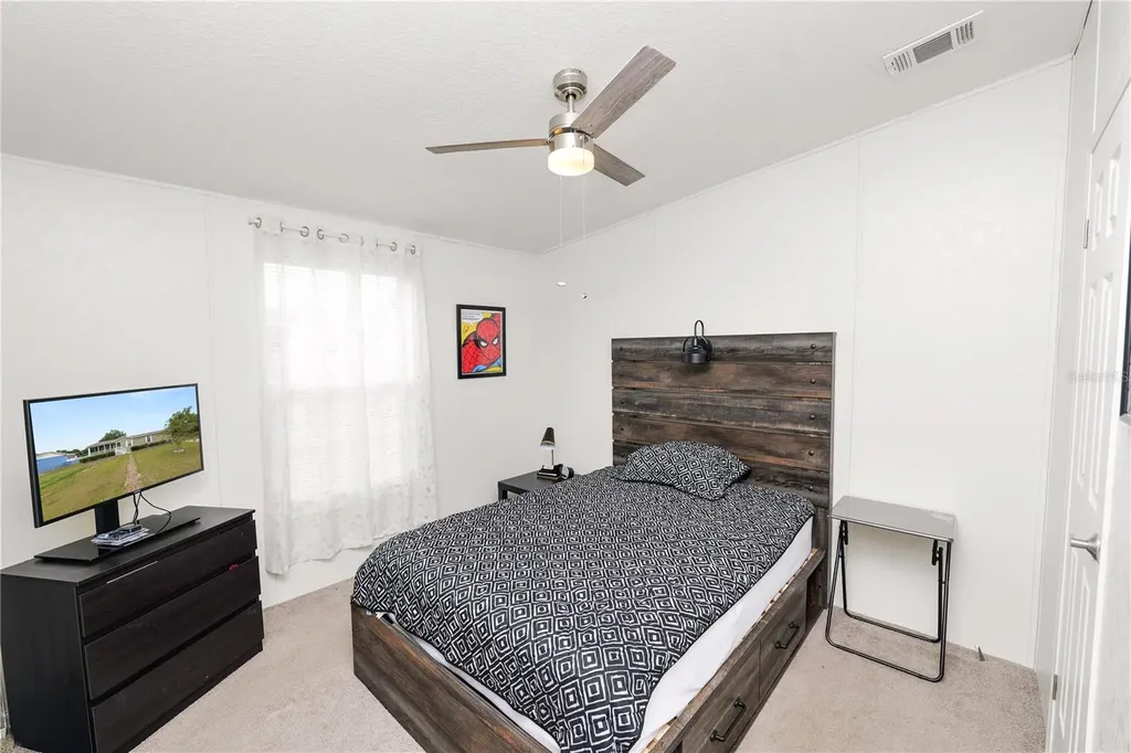 1052 Lamp Post Lane Lakeland FL 33809