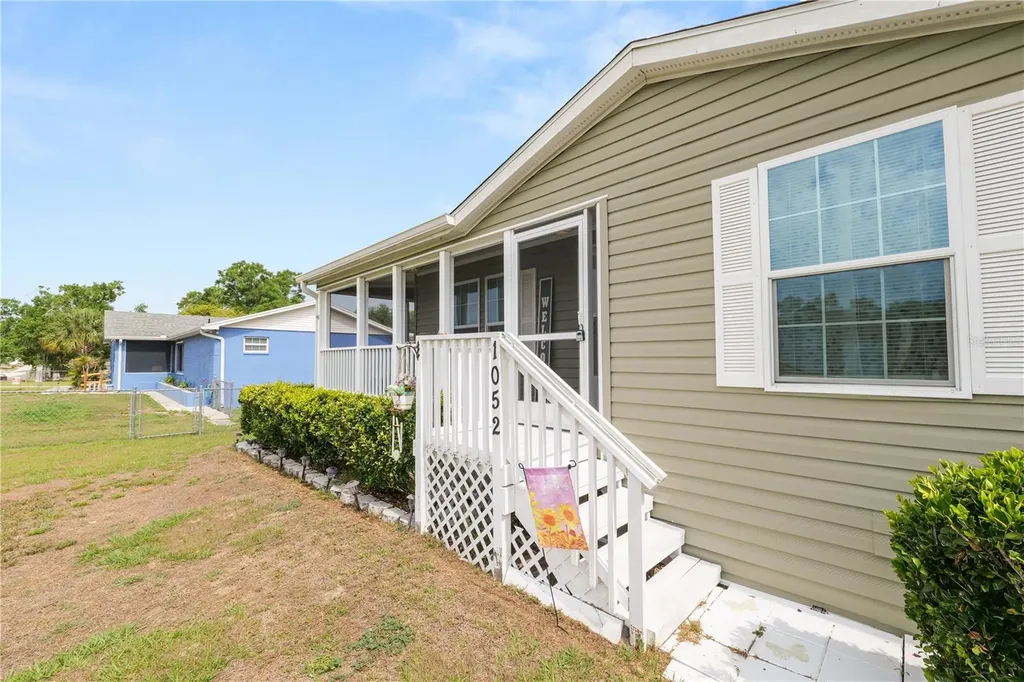1052 Lamp Post Lane Lakeland FL 33809
