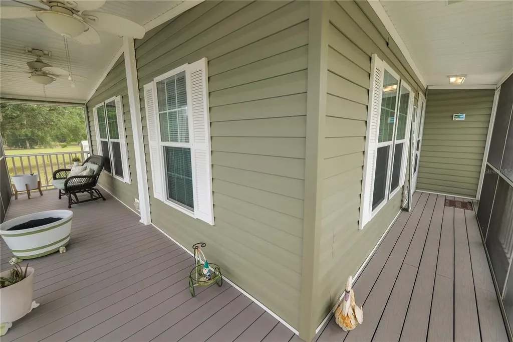 1052 Lamp Post Lane Lakeland FL 33809