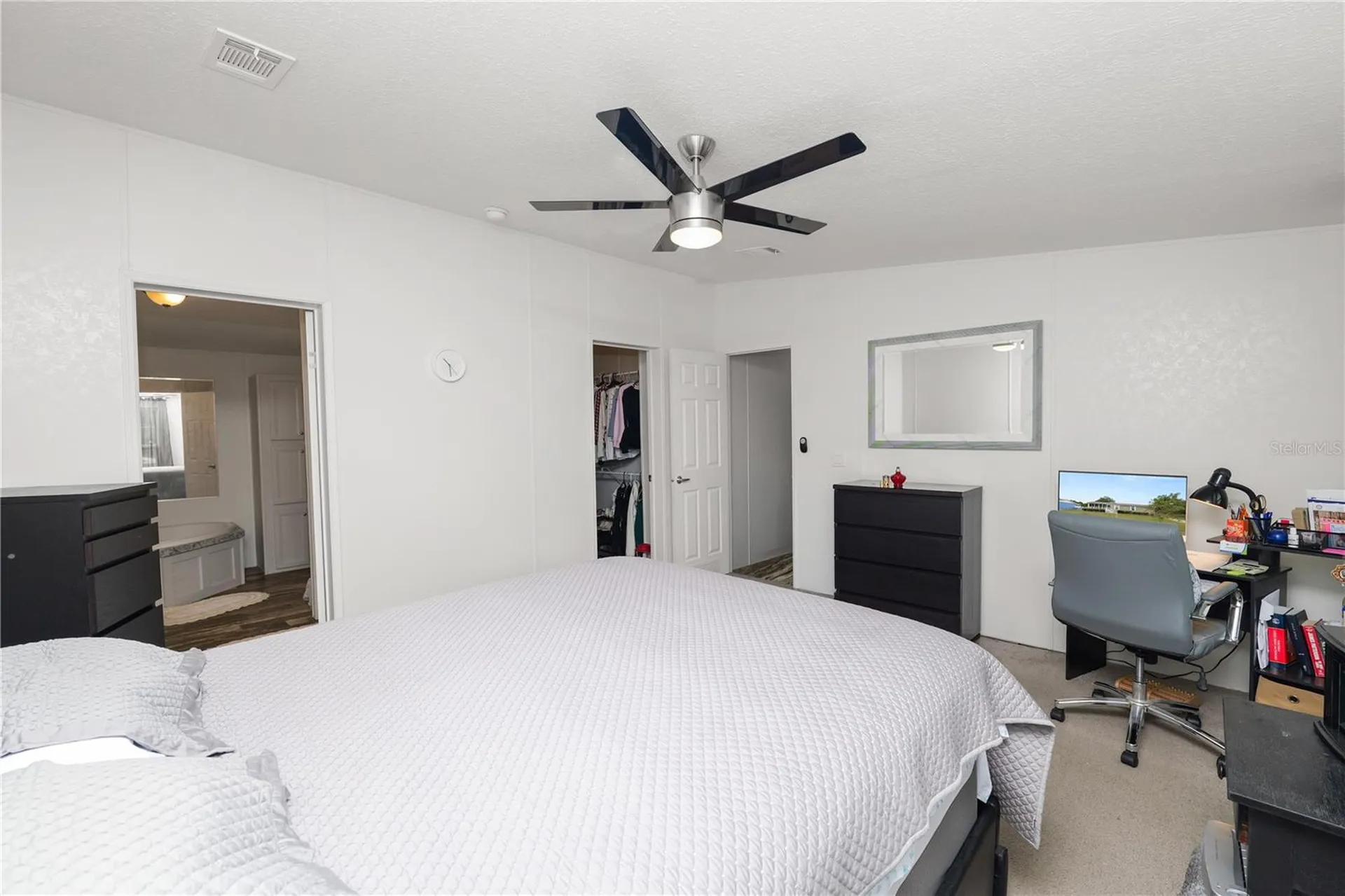 1052 Lamp Post Lane Lakeland FL 33809