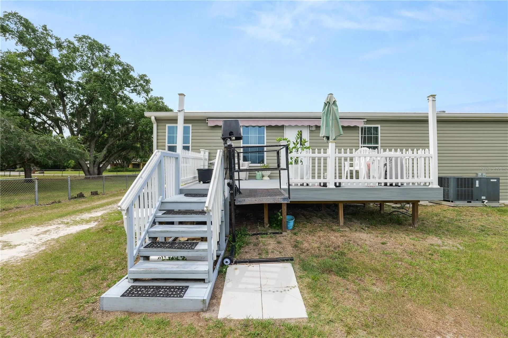1052 Lamp Post Lane Lakeland FL 33809