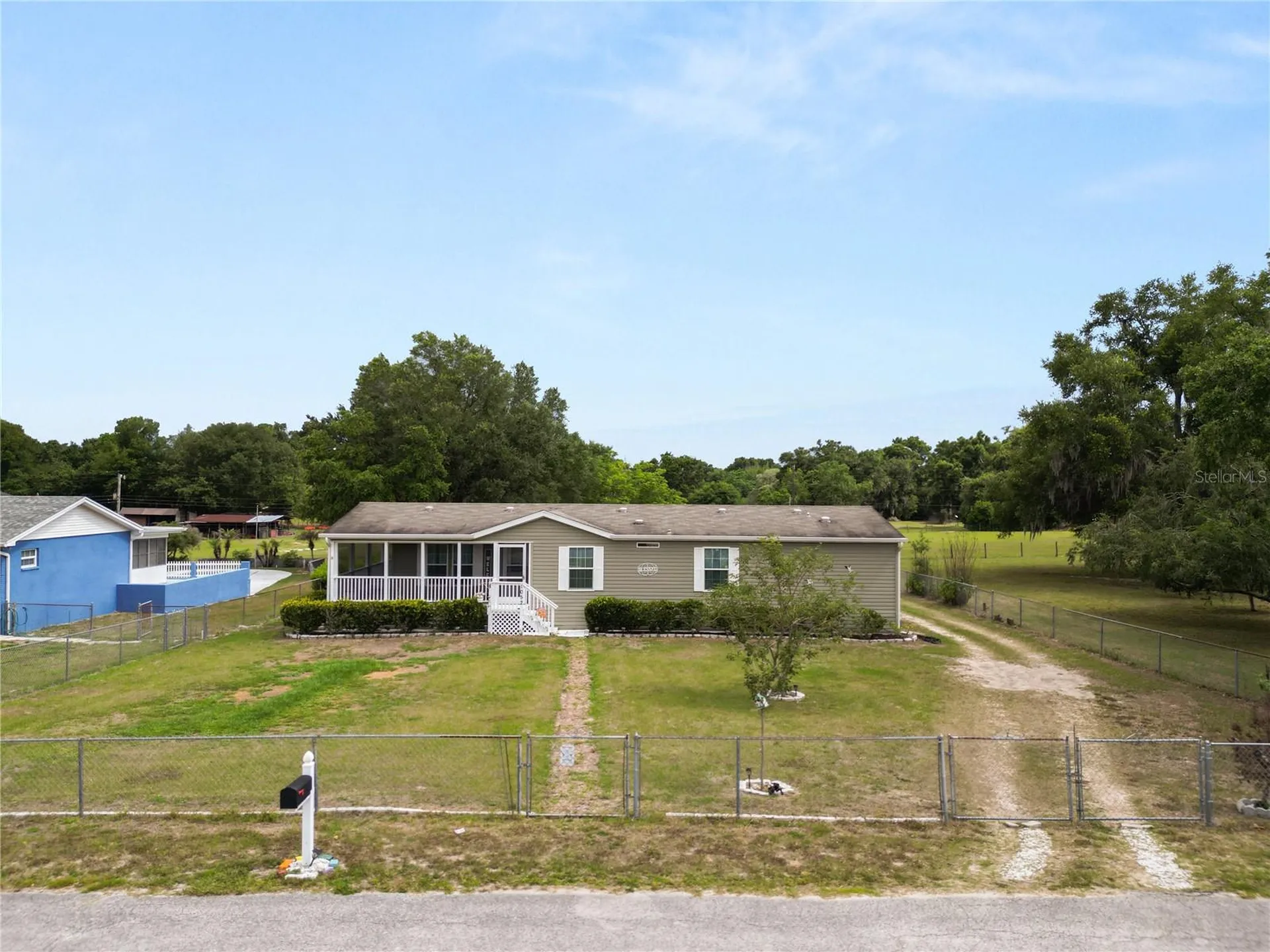 1052 Lamp Post Lane Lakeland FL 33809