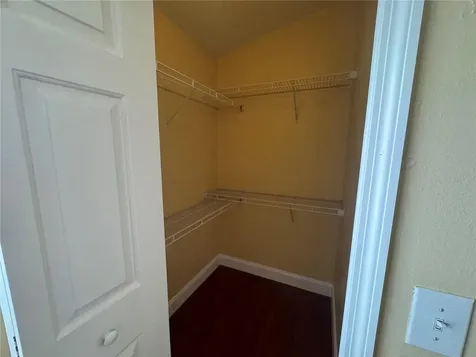 6229 Osprey Lake Circle Riverview FL 33578
