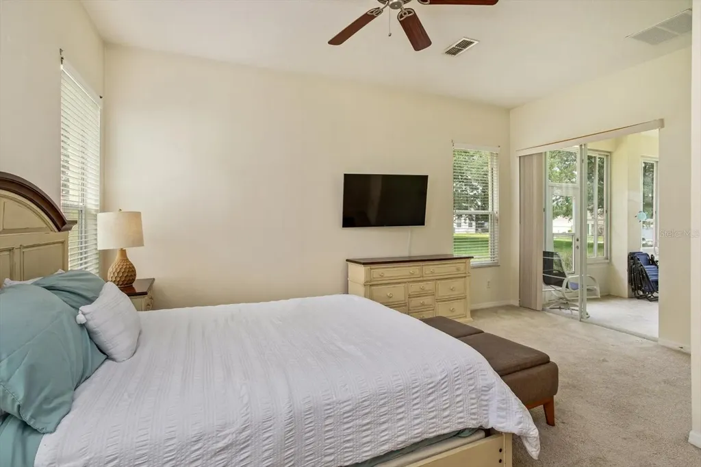 25206 Ormond Court Leesburg FL 34748