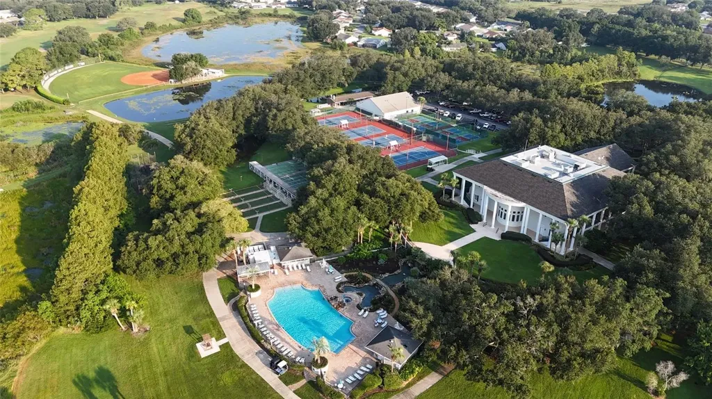 25206 Ormond Court Leesburg FL 34748