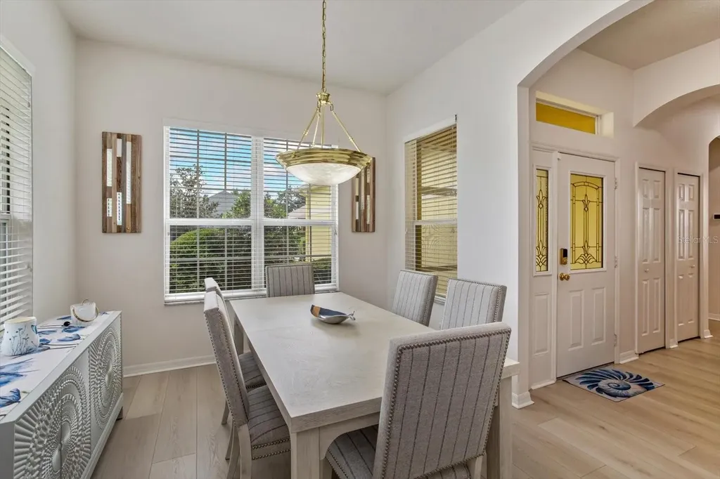 25206 Ormond Court Leesburg FL 34748