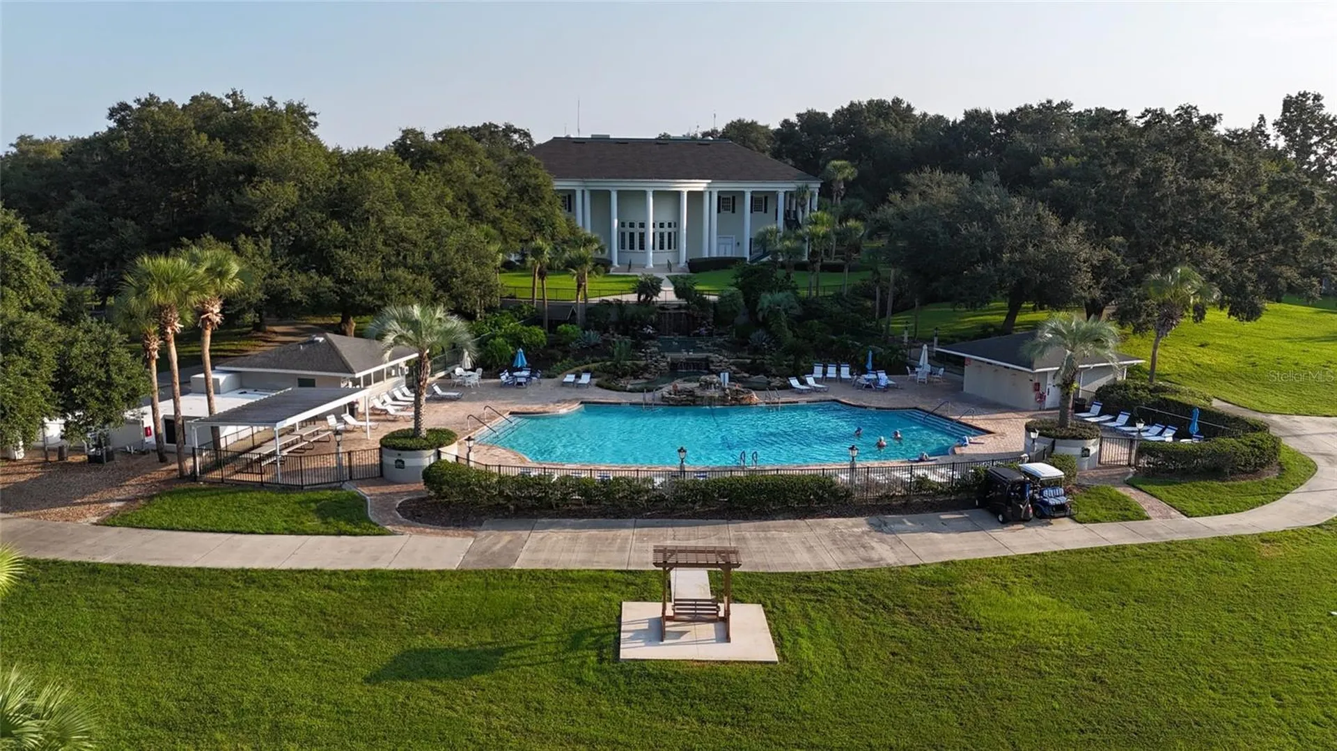 25206 Ormond Court Leesburg FL 34748