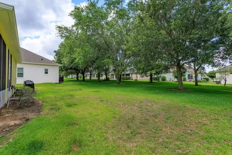 25206 Ormond Court Leesburg FL 34748