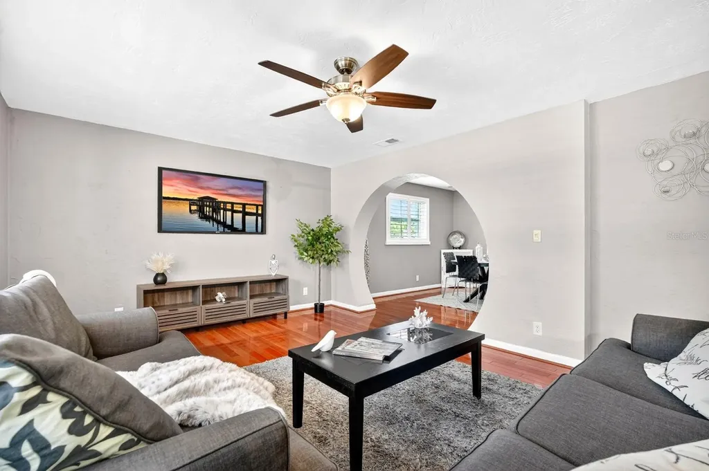 2134 Pope Avenue South Daytona FL 32119
