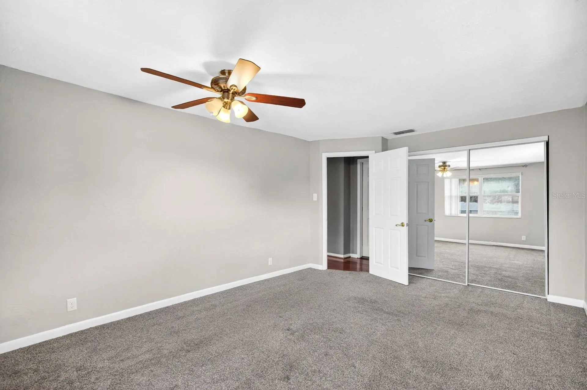 2134 Pope Avenue South Daytona FL 32119