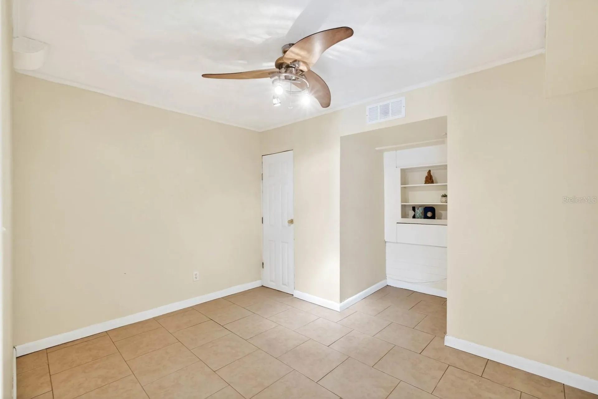2134 Pope Avenue South Daytona FL 32119