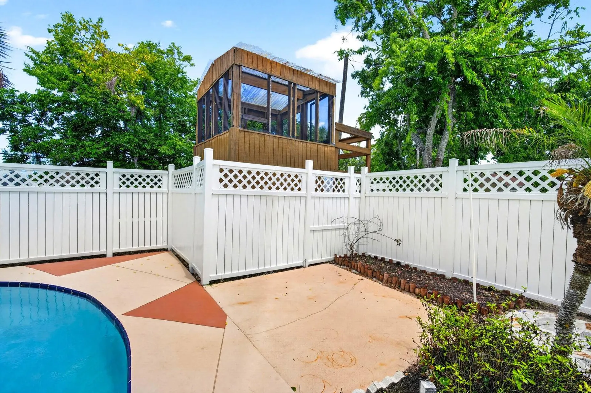 2134 Pope Avenue South Daytona FL 32119