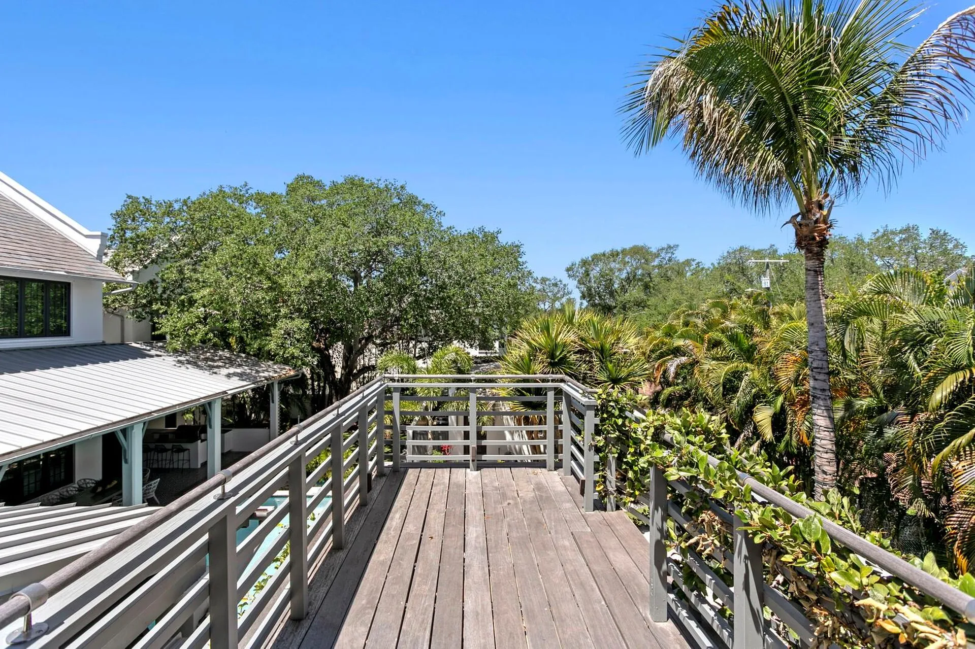 4613 Bayshore Boulevard Tampa FL 33611