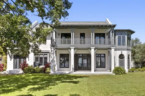 4613 Bayshore Boulevard Tampa FL 33611