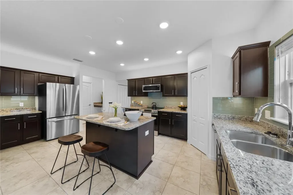 880 NW 251st Drive Newberry FL 32669